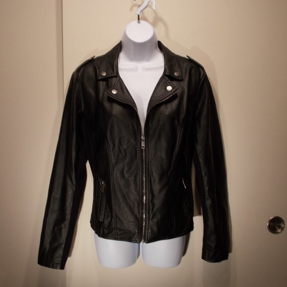 SOLD Maurices Black Faux Leather Jacket - Picture 1 of 10
